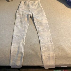 Lululemon gray and white camo leggings